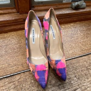 Manolo Blatnik size 41 floral pumps